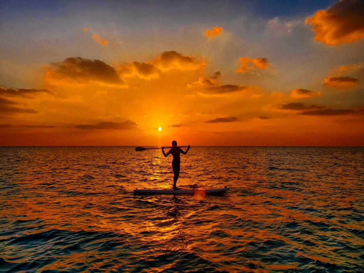 Hotel California Miyakojima Resort Ngoại thất bức ảnh